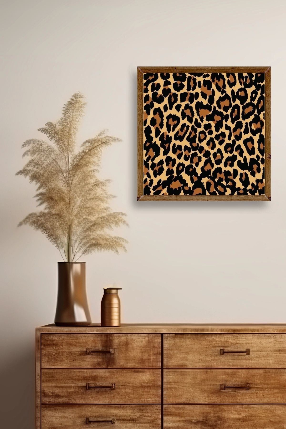 Leopar Deseni Ahşap Çerçeveli Tablo 50 x 50