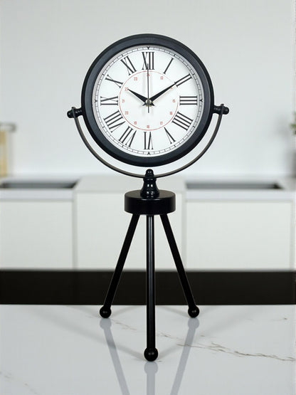Zentime Siyah Zarif Üç Ayaklı Masa Saati