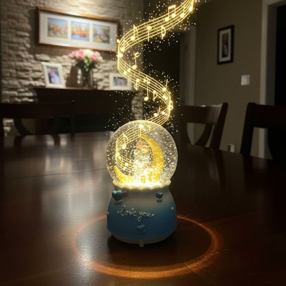 Pilli Işıklı Müzikli Kar Küresi–Hilal Ay Figürlü Romantik Masaüstü Biblo, LED Aydınlatmalı Dekoratif Hediyelik Kar Küresi