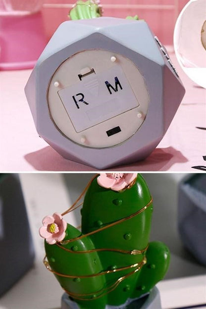 BUFFER® Led Işıklı Kaktüs Biblo Ev Dekorasyon ve Hediyelik Eşya Led Aydınlatma