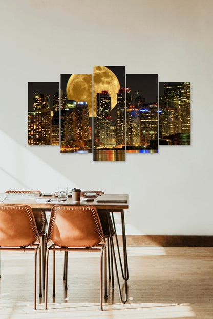 Ay ve Şehir Manzarası 5 Parçalı Mdf Tablo 60 x 100