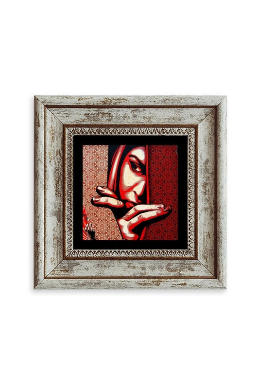 Kadın Çerçeveli Taş Tablo 20 cm