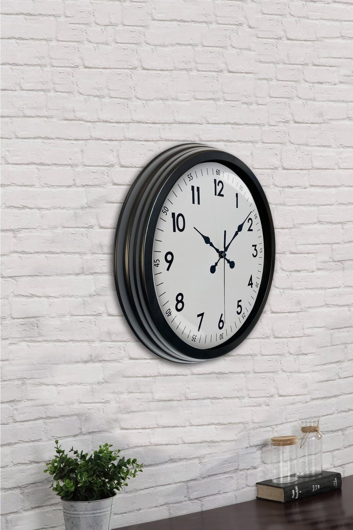 Zentime 40 Cm Siyah Şık Duvar Saati