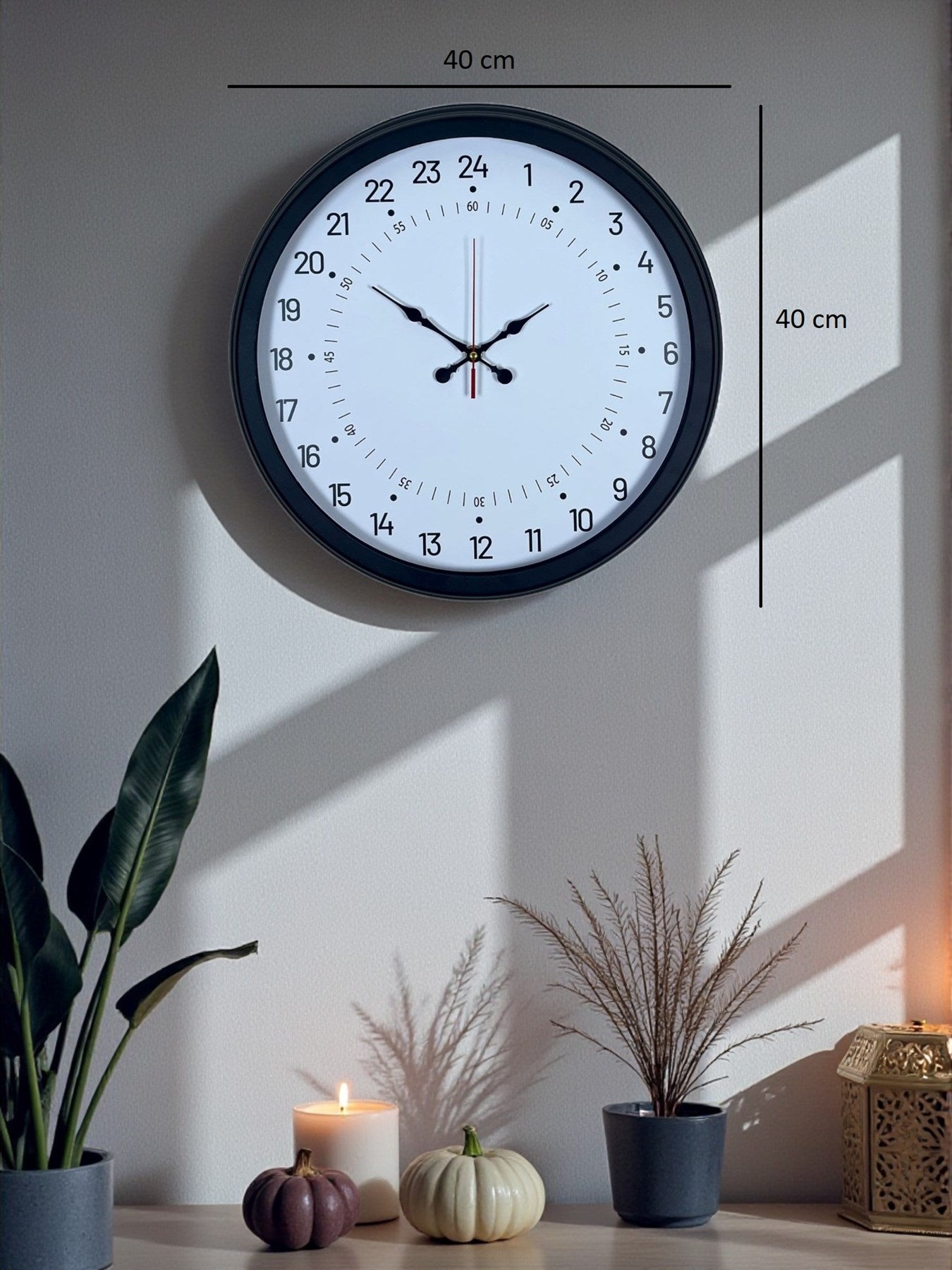 Siyah 40 Cm Metal 24 Saat Göstergeli Özel Tasarım Duvar Saati