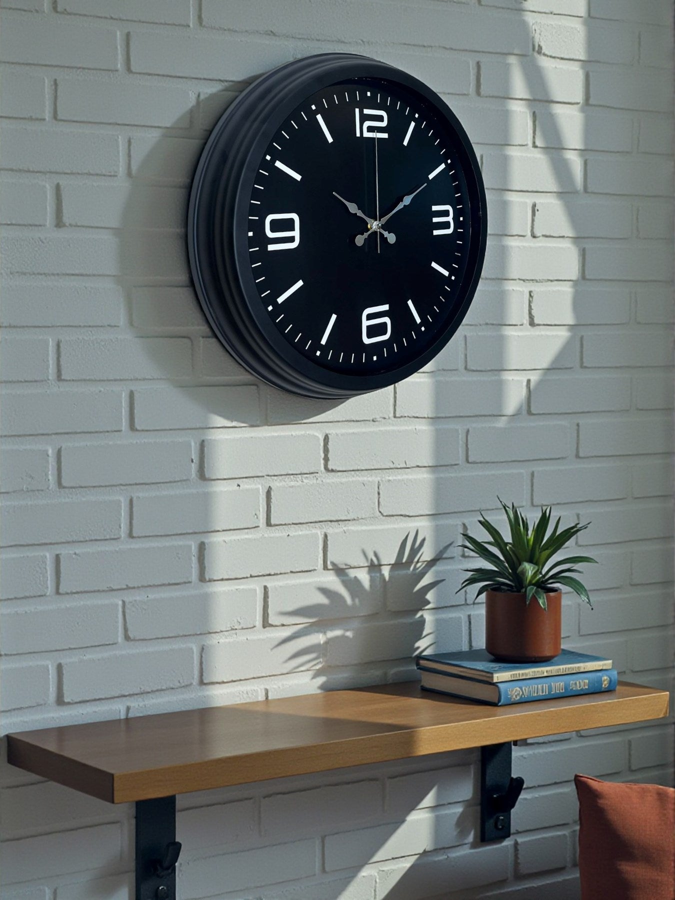 Zentime Black Royal Tasarım 40 cm Metal Duvar Saati