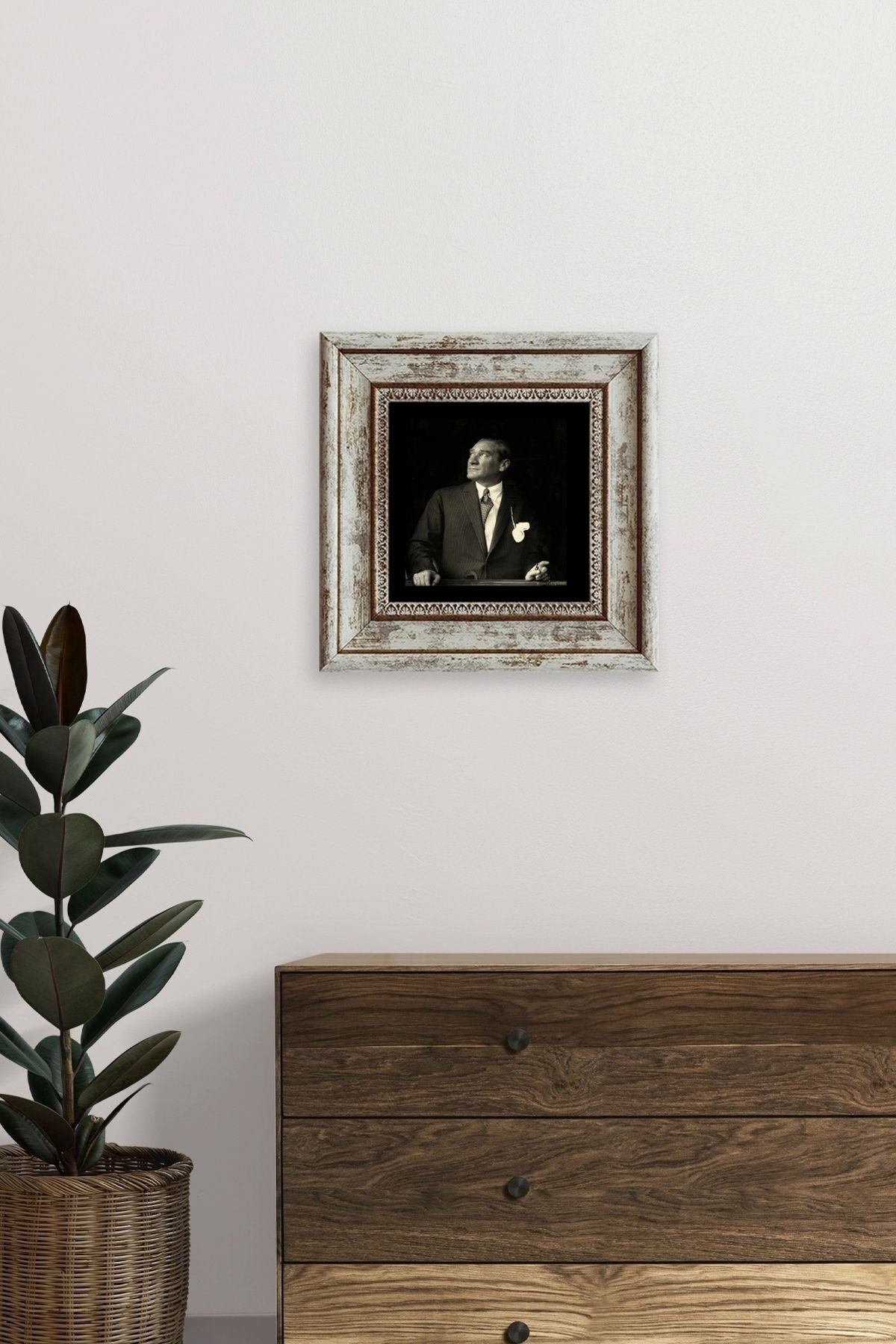 Atatürk Çerçeveli Taş Tablo 20 cm