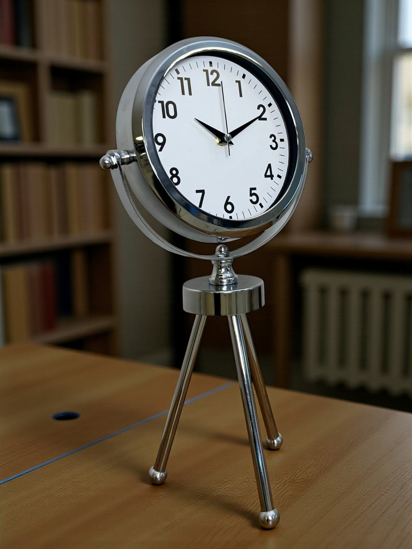 Zentime Krom Şık Üç Ayaklı Masa Saati