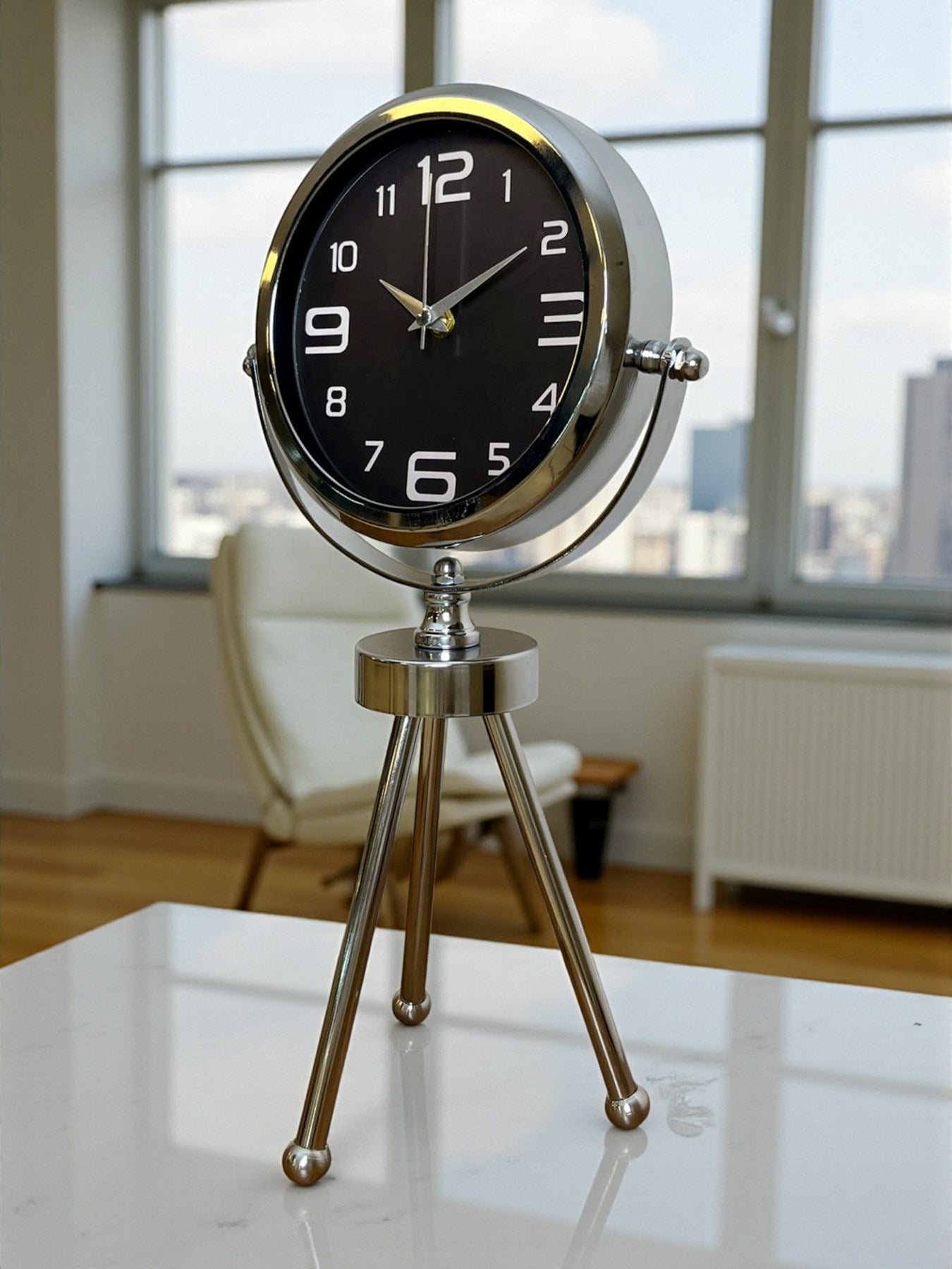 Zentime Krom Şık Üç Ayaklı Masa Saati