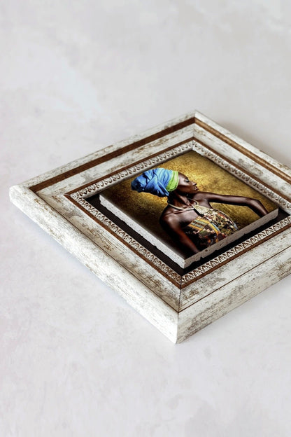 Afrikalı Kadın Çerçeveli Taş Tablo , Çerçeveli Taş Duvar Dekoru-enkcrcvtbl-00160 20 cm