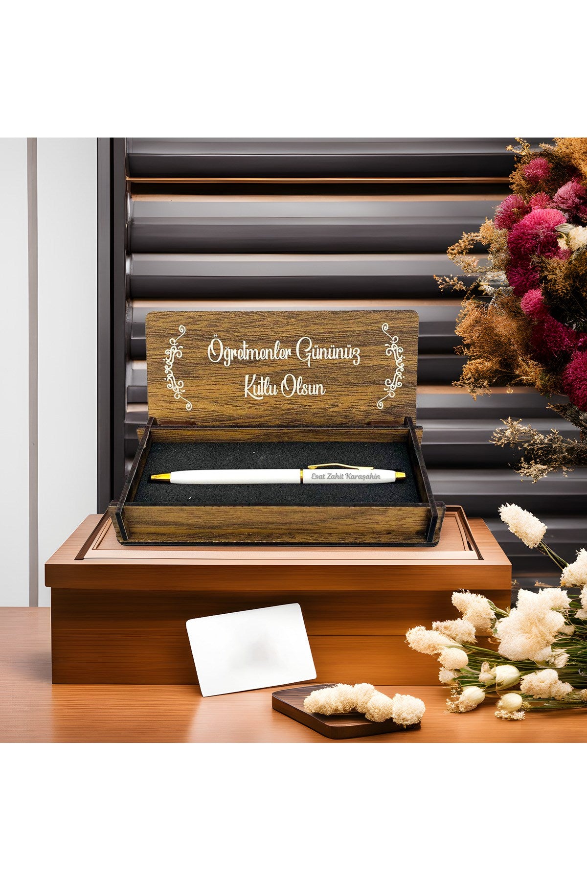 Öğretmenler Günü Kişiye Özel Kalem ve Ahşap Kutu