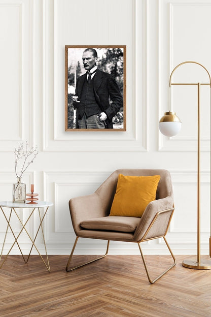 Atatürk Ahşap Çerçeveli Tablo 30 x 42