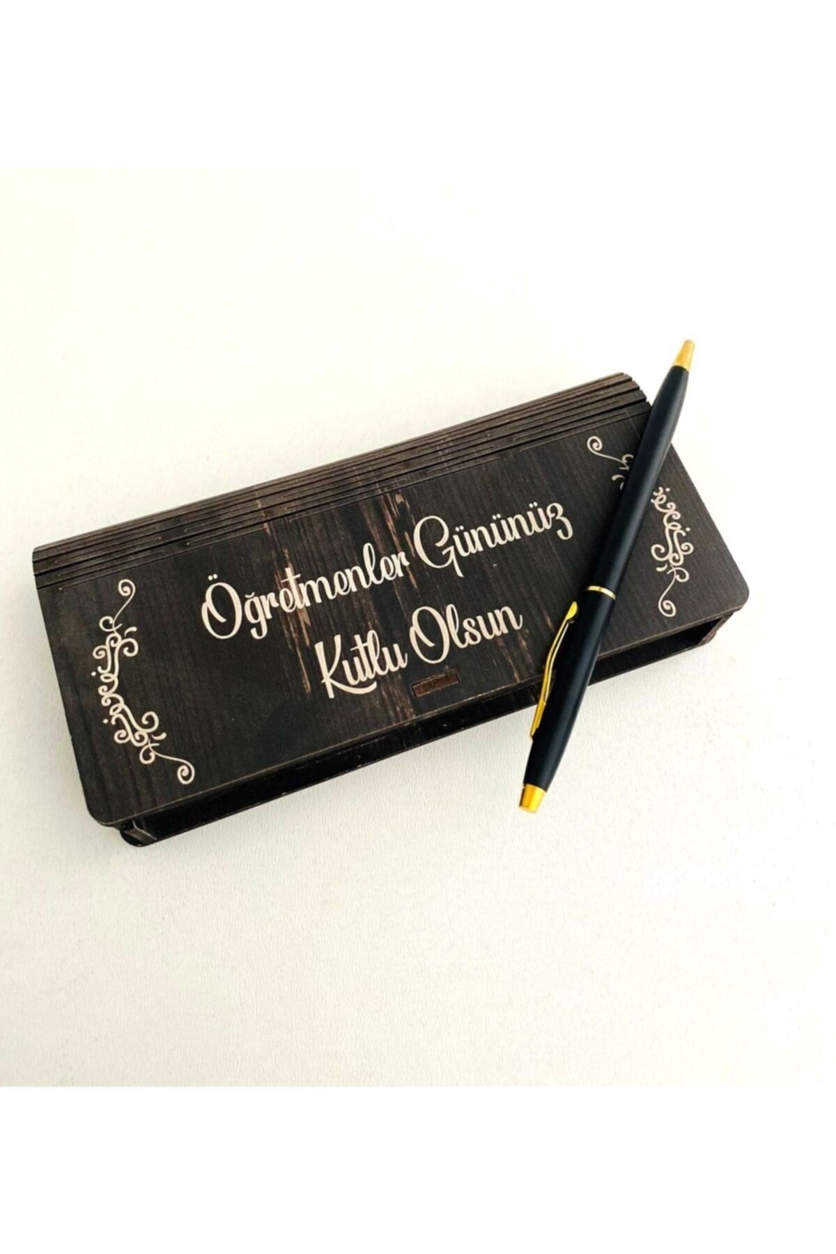 Öğretmenler Gününe Özel Tasarımlı Ahşap Kalem Kutusu