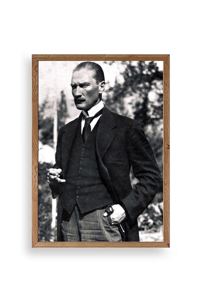 Atatürk Ahşap Çerçeveli Tablo 30 x 42