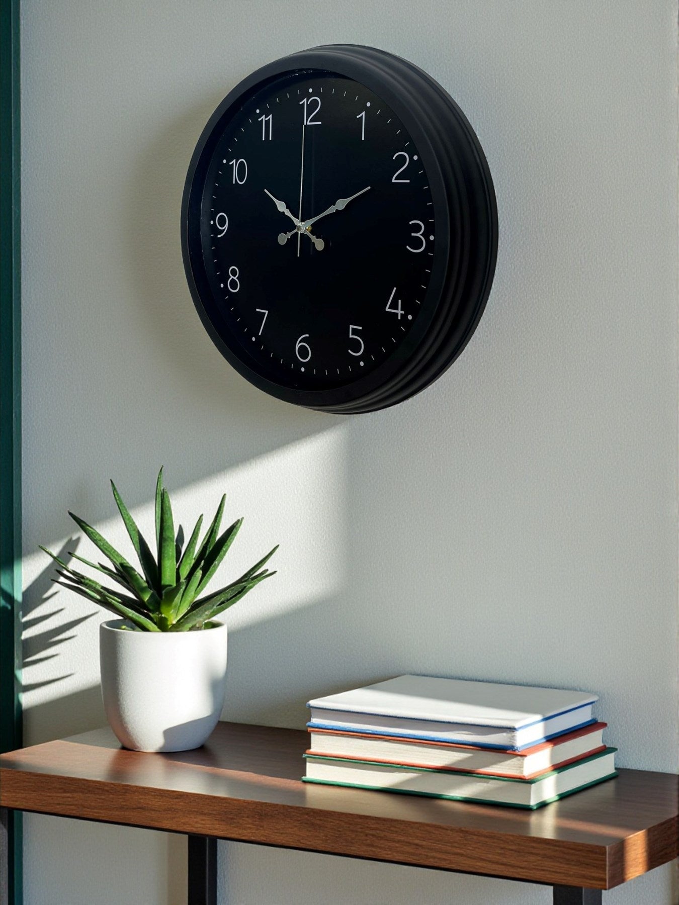 Zentime Classic Black Zarif 40 cm Metal Duvar Saati