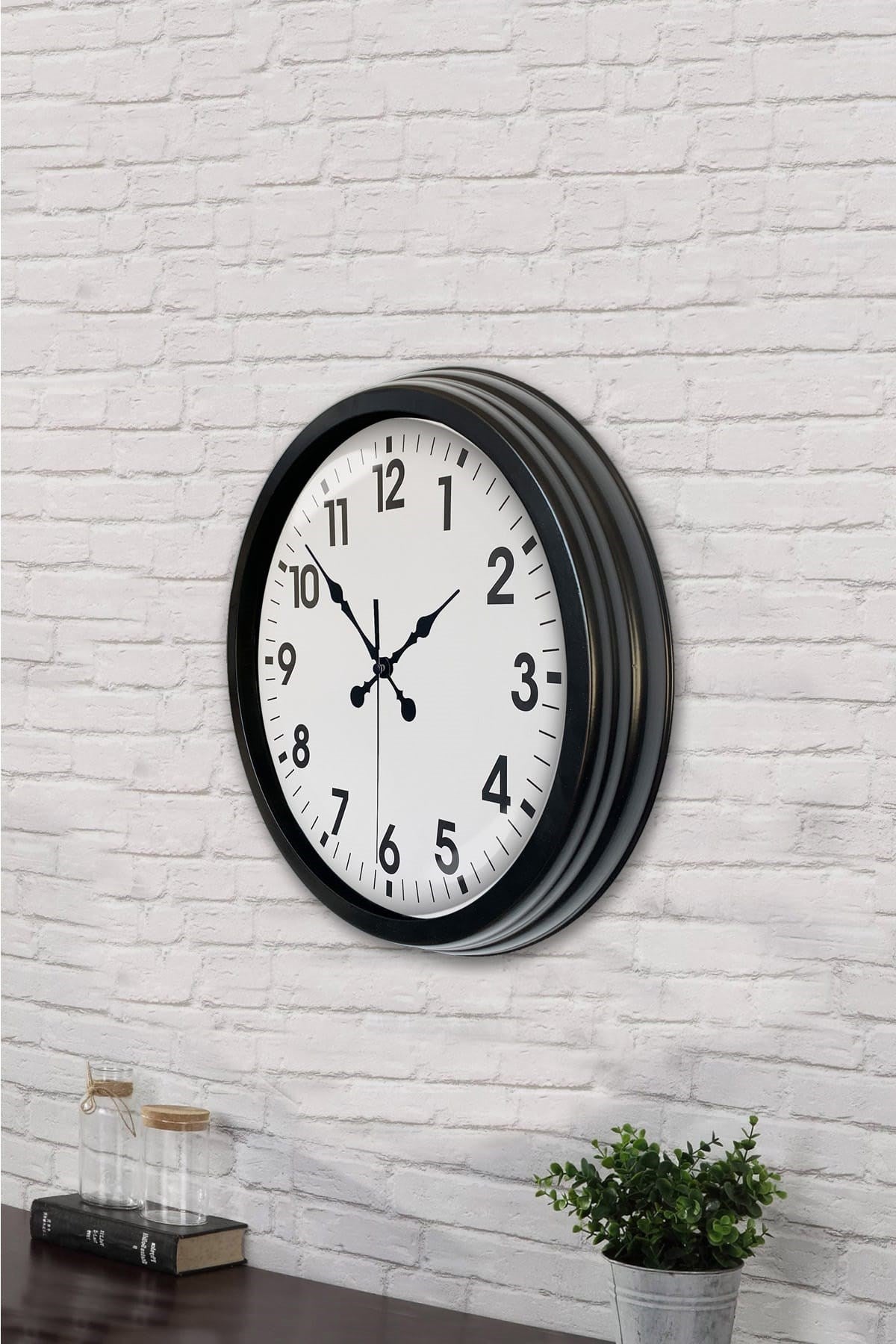 Zentime 40 Cm Siyah Şık Duvar Saati
