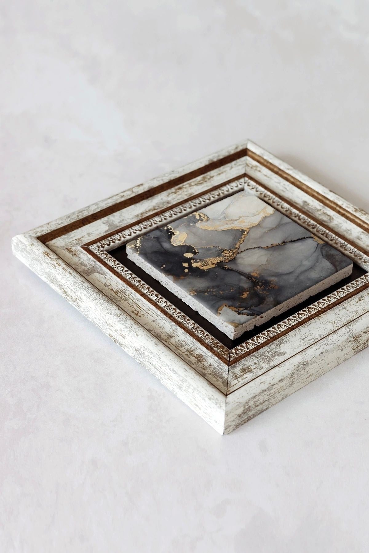 Desenli Çerçeveli Taş Tablo , Çerçeveli Taş Duvar Dekoru-enkcrcvtbl-00176 20 cm