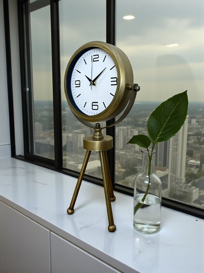 Zentime Eskitme Vintage Üç Ayaklı Masa Saati