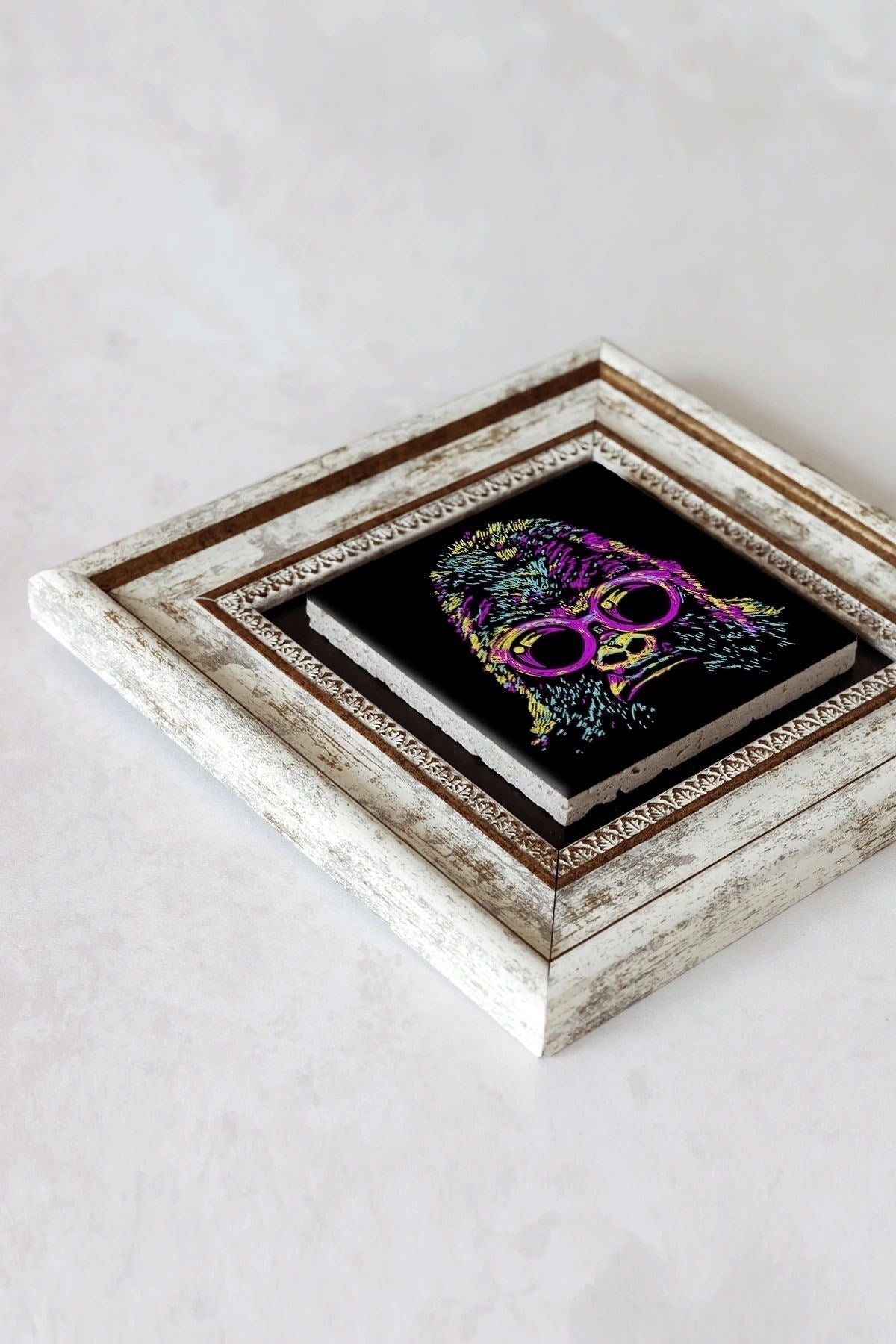 Soyut Çalışma Renkli Goril Çerçeveli Taş Tablo , Çerçeveli Taş Duvar Dekoru-enkcrcvtbl-00096 20 cm