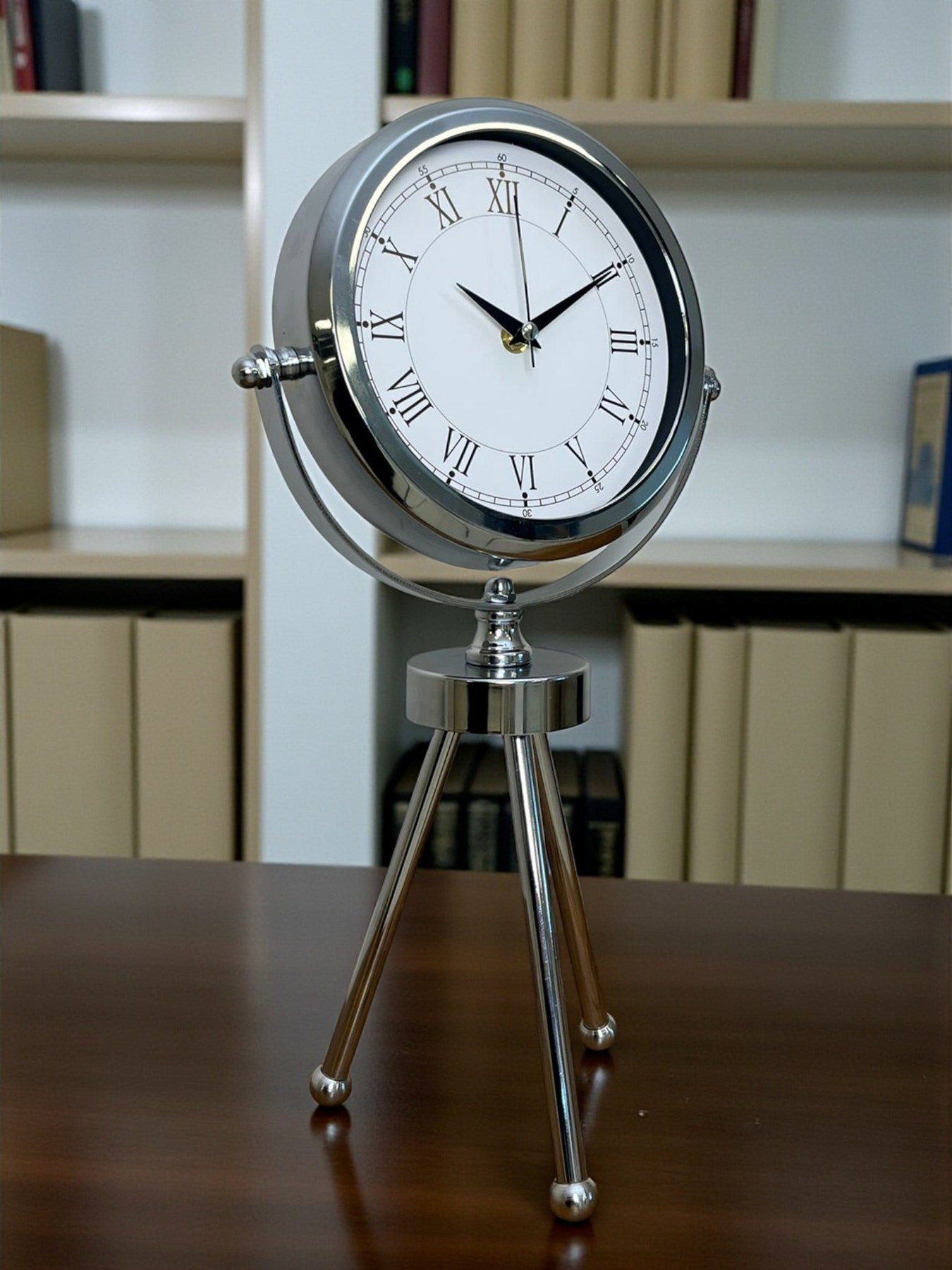 Zentime Krom Şık Üç Ayaklı Masa Saati