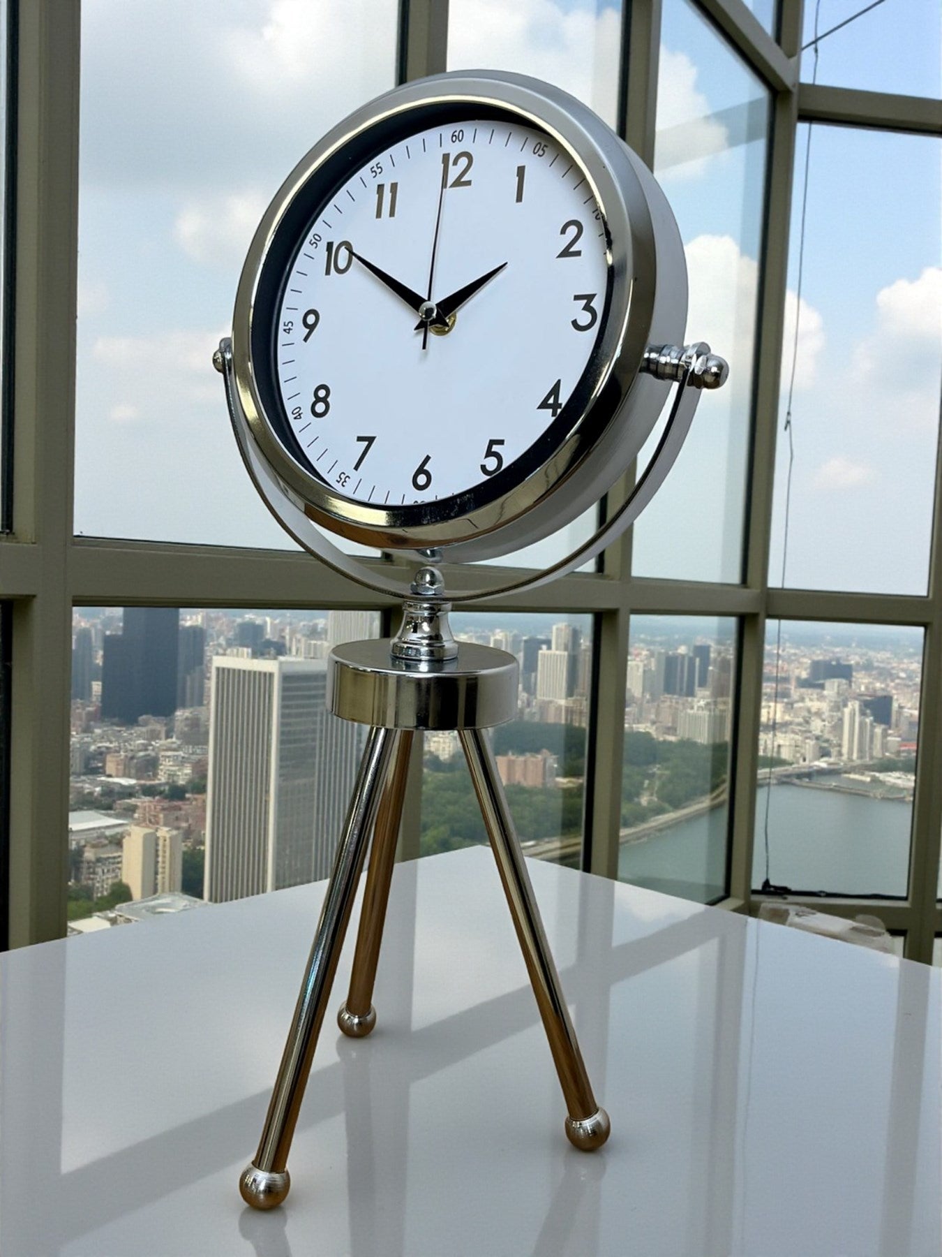 Zentime Krom Şık Üç Ayaklı Masa Saati