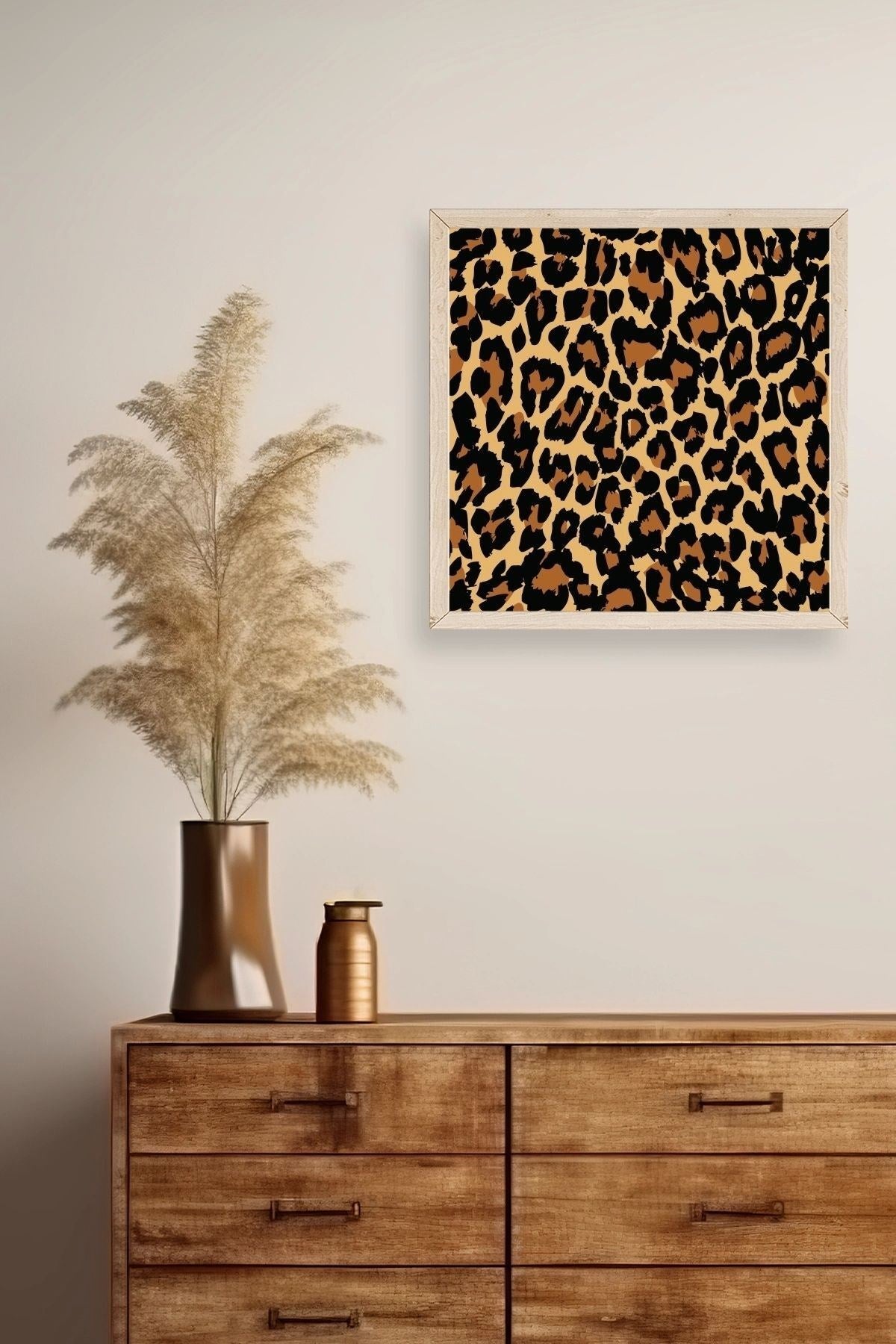 Leopar Deseni Ahşap Çerçeveli Tablo 42 x 42