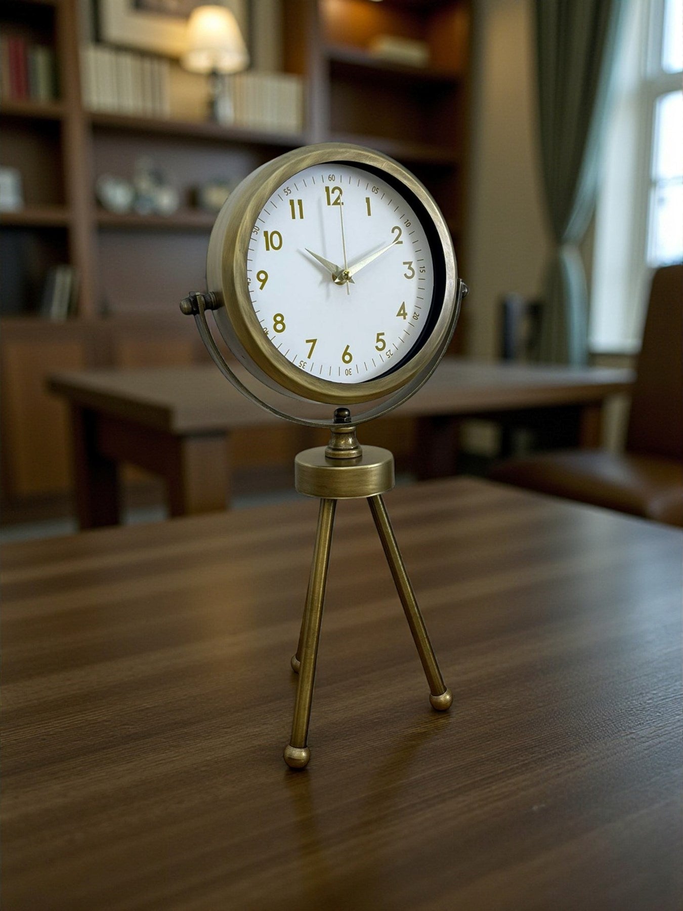 Zentime Eskitme Vintage Üç Ayaklı Masa Saati