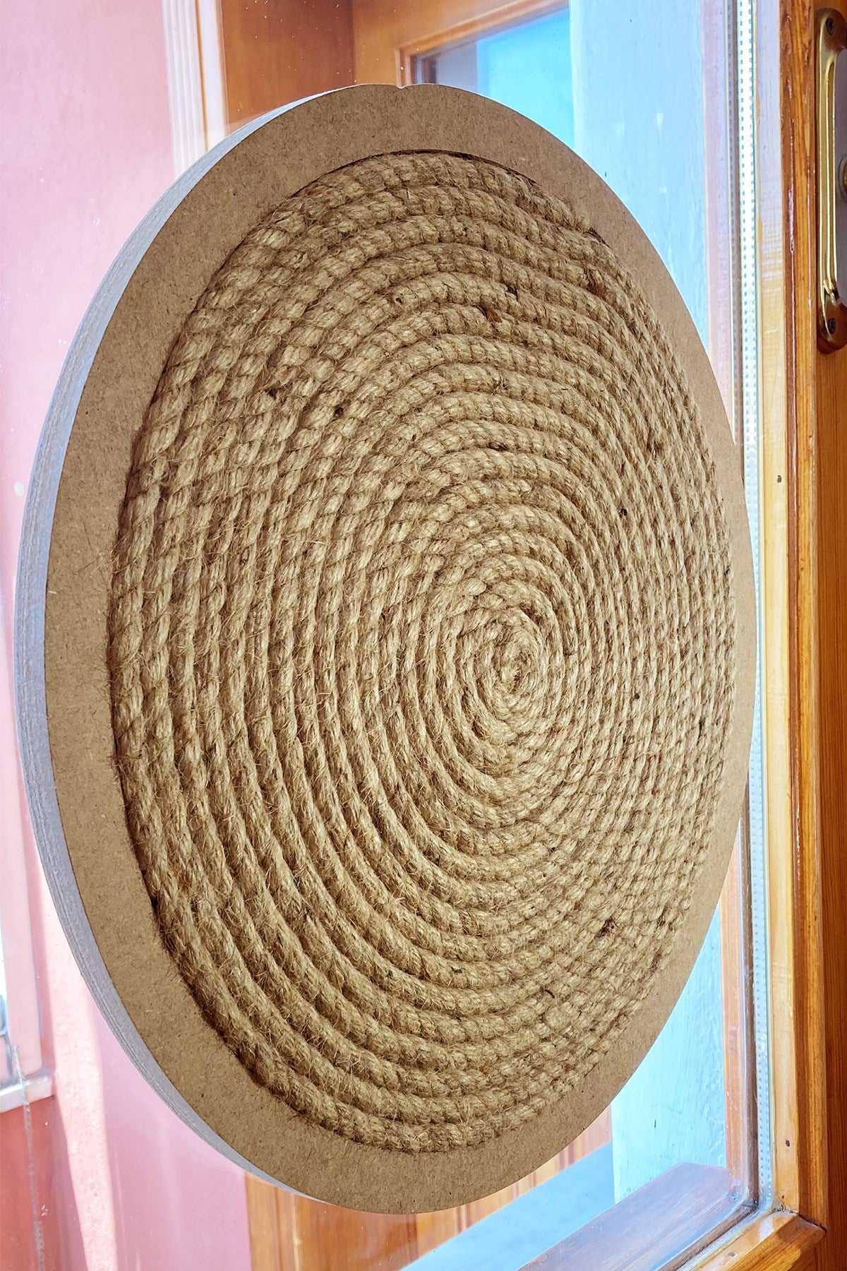 Yuvarlak Vantuzlu Kedi Tırmalama Tahtası