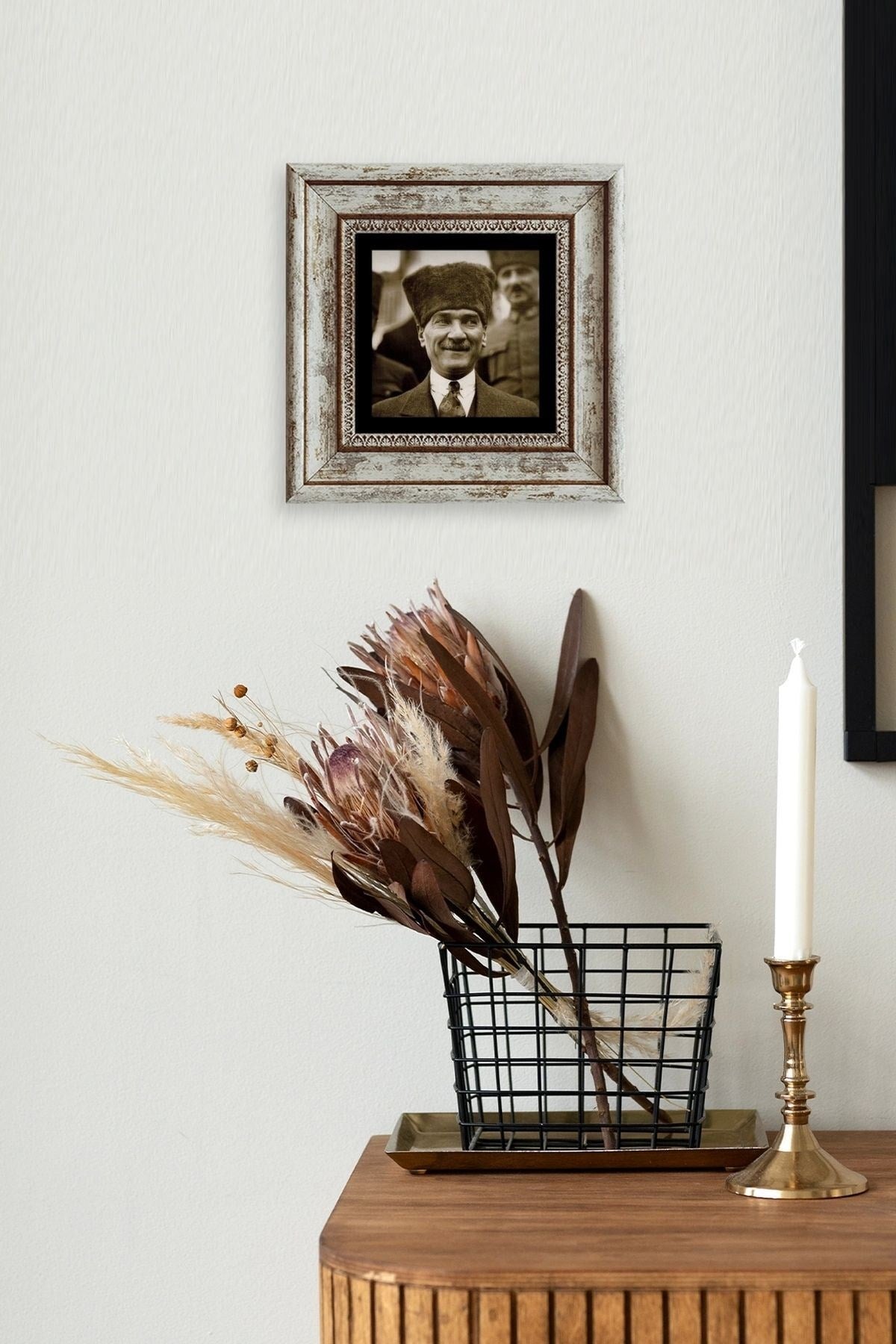 Atatürk Çerçeveli Taş Tablo 20 cm