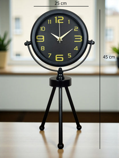 Zentime Siyah Zarif Üç Ayaklı Masa Saati
