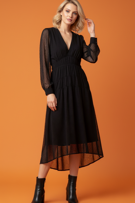 Siyah Tül Detaylı Büzgülü V Yaka Midi Elbise